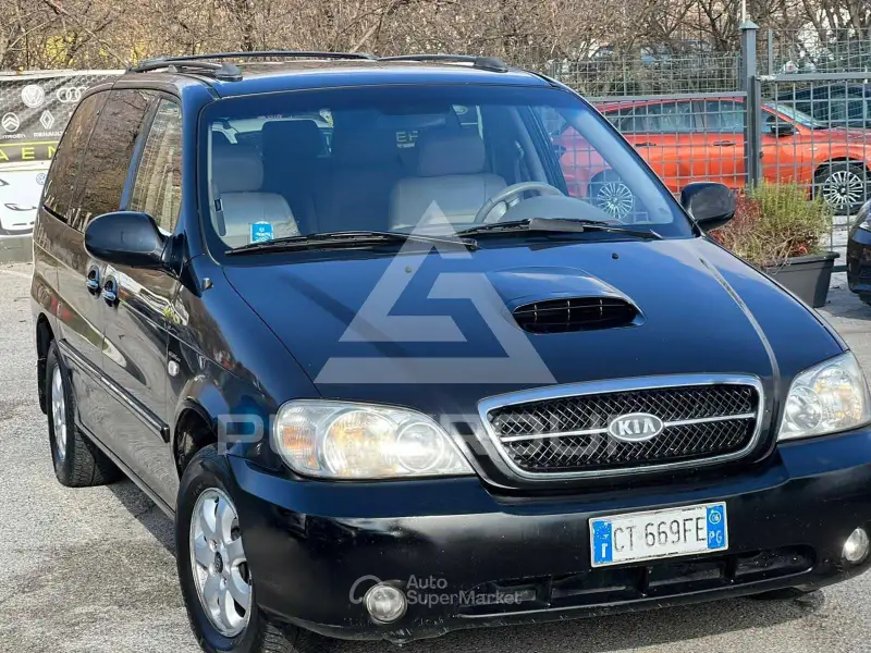 2005 KIA Carnival