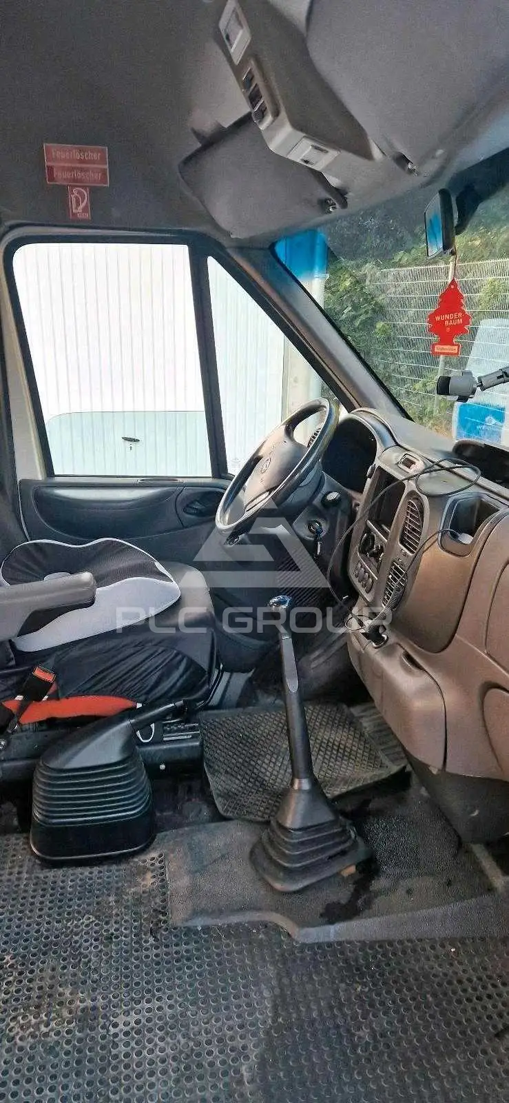 2005 Ford TRANSIT