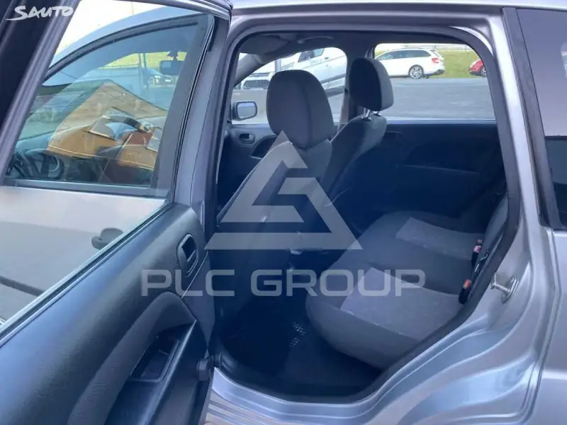 2005 Ford FIESTA