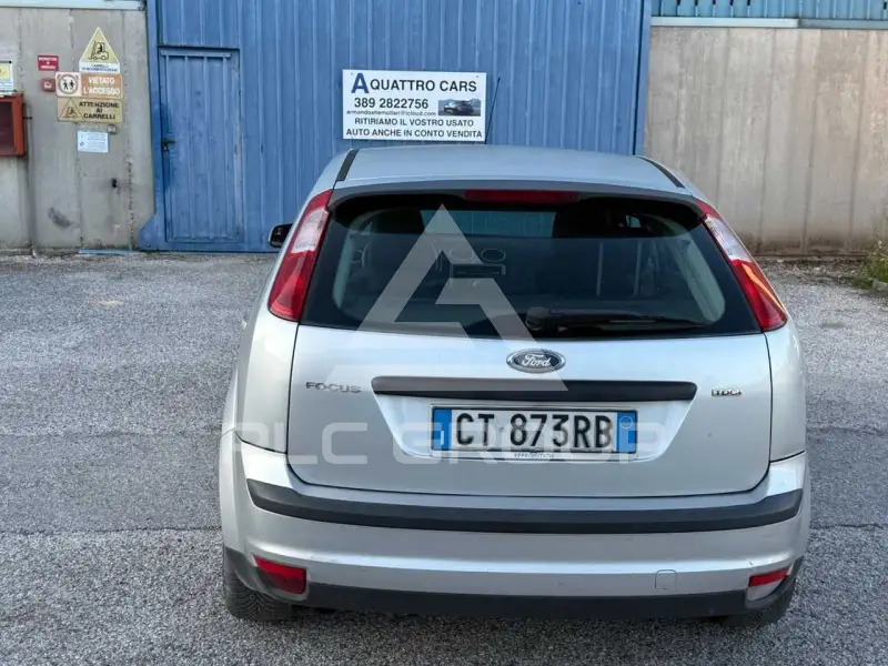 2005 Ford FOCUS