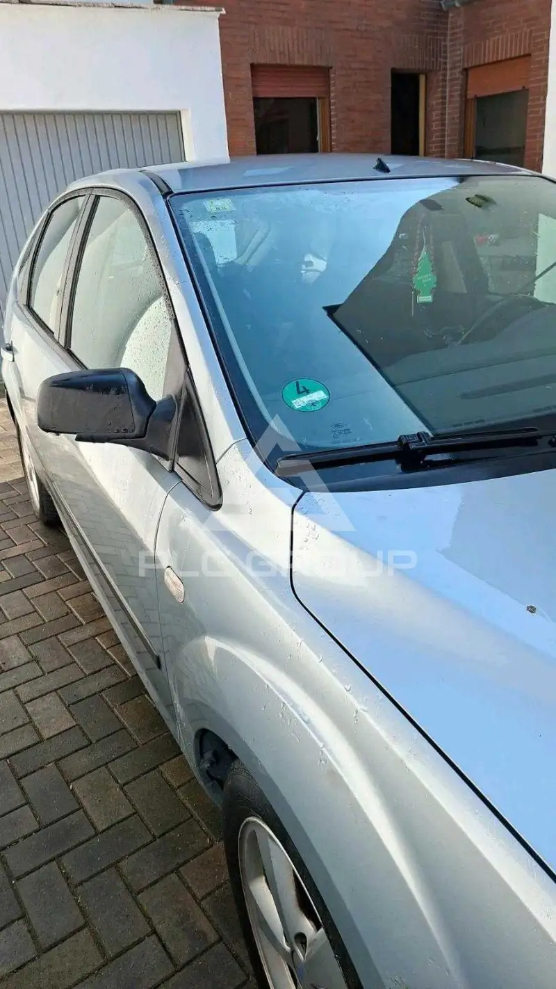 2005 Ford FOCUS