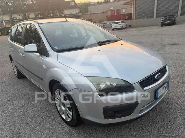 2005 Ford FOCUS