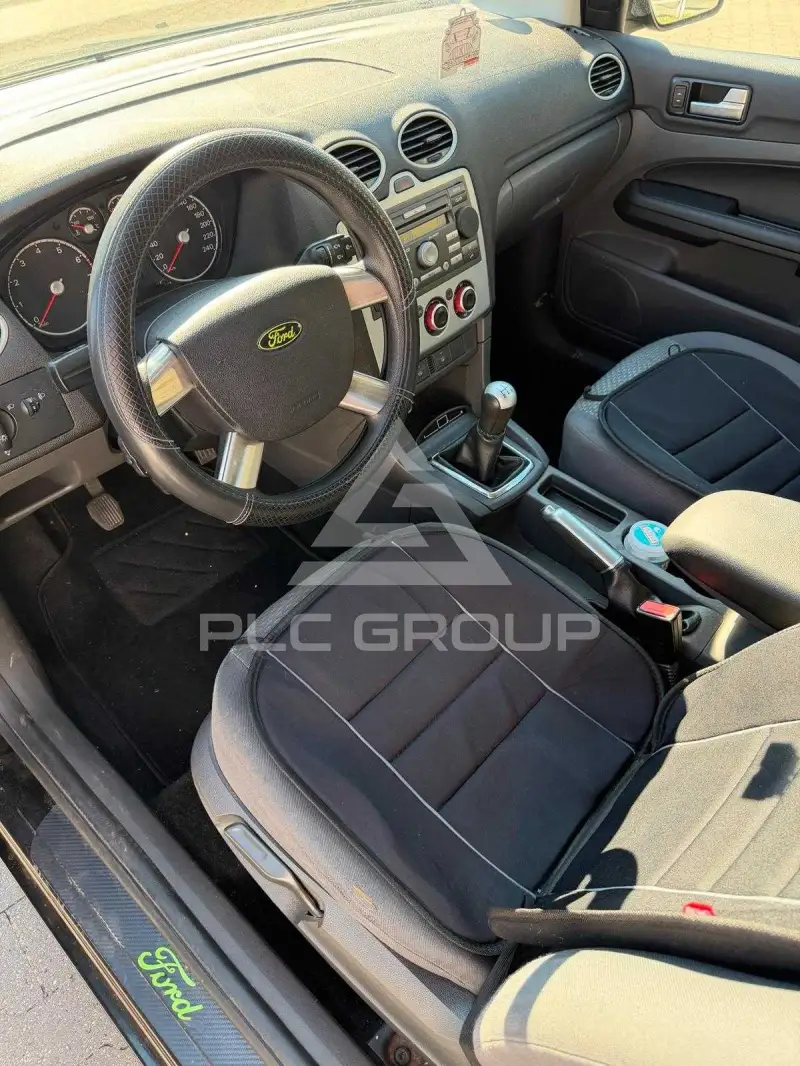 2005 Ford FOCUS