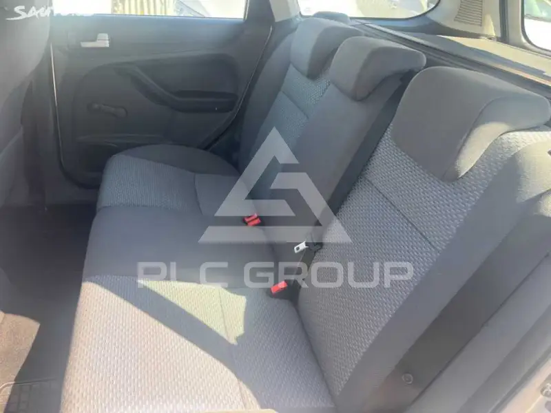 2005 Ford FOCUS