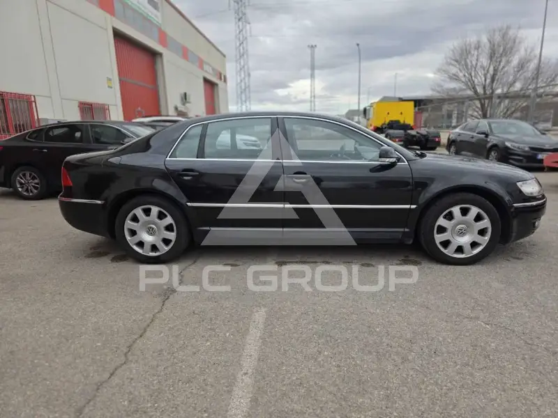 2005 Volkswagen PHAETON