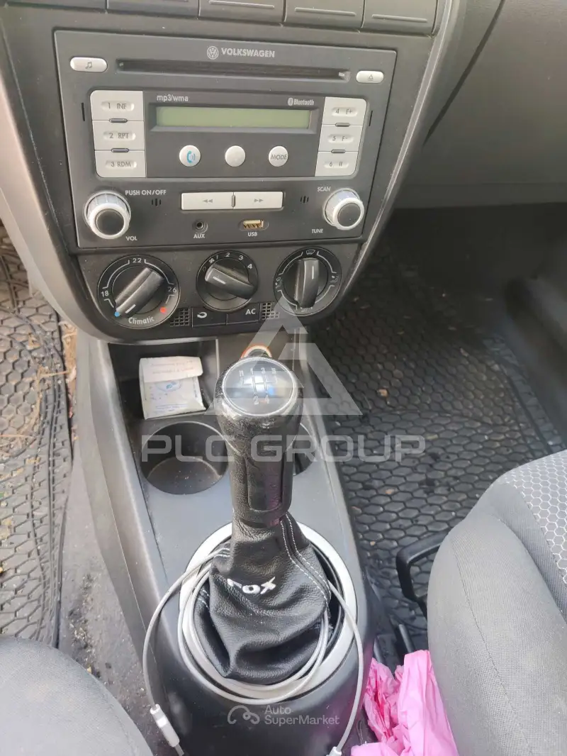 2005 Volkswagen FOX
