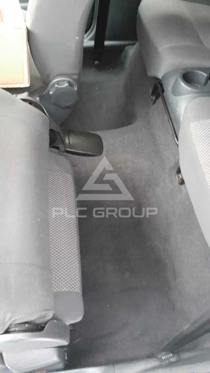 2005 Volkswagen FOX