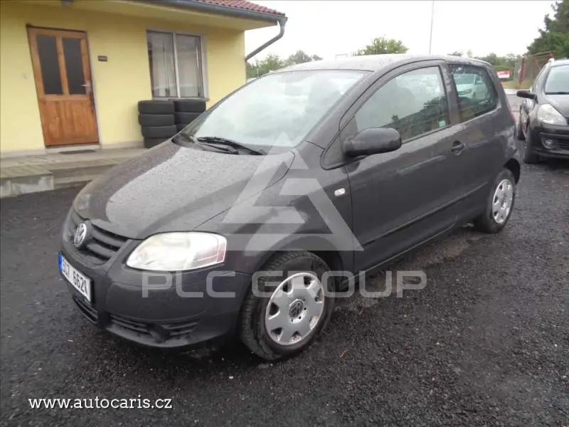 2005 Volkswagen FOX