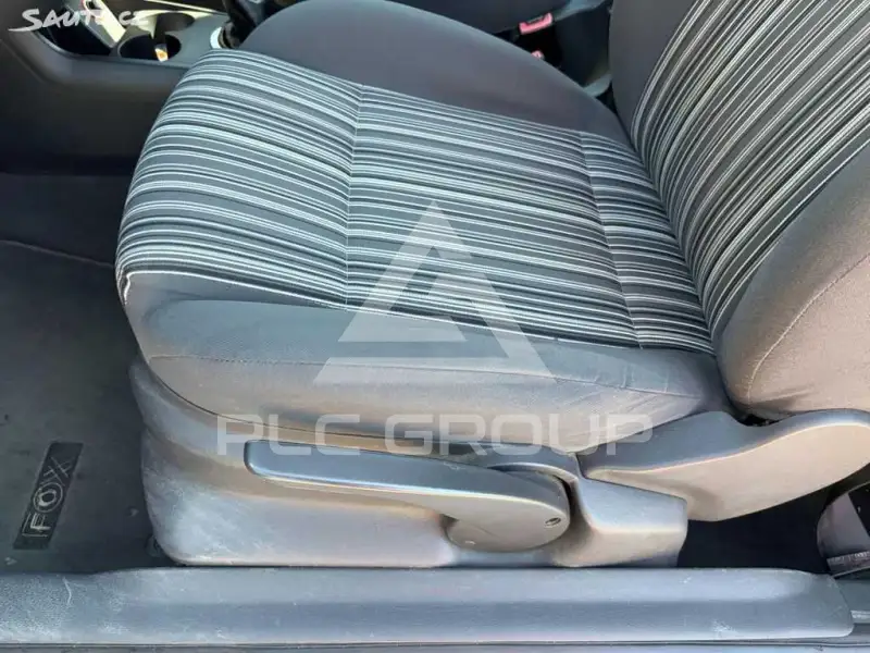2005 Volkswagen FOX