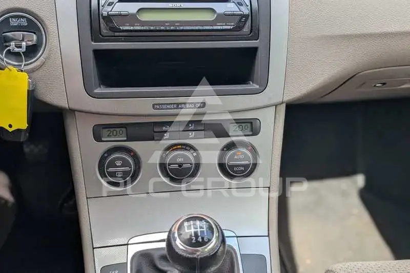 2005 Volkswagen Passat