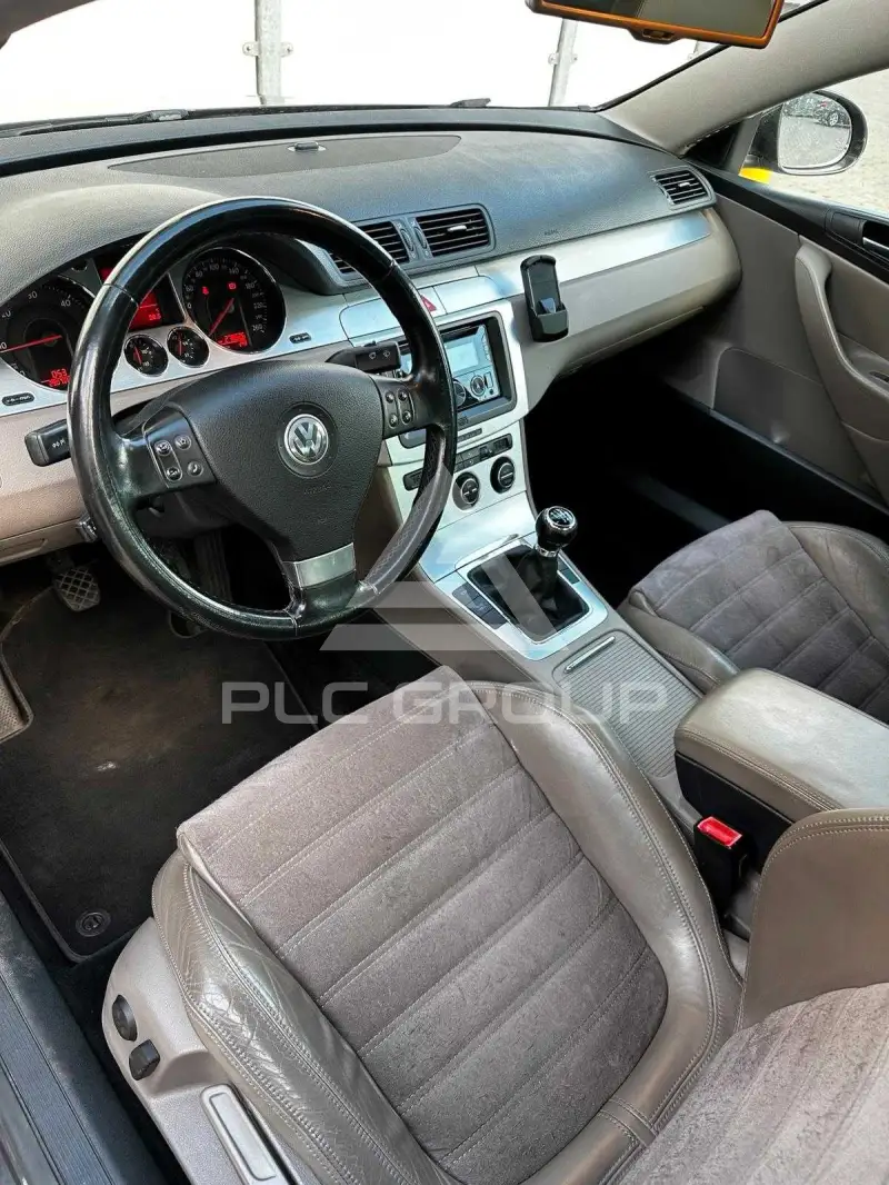 2005 Volkswagen Passat