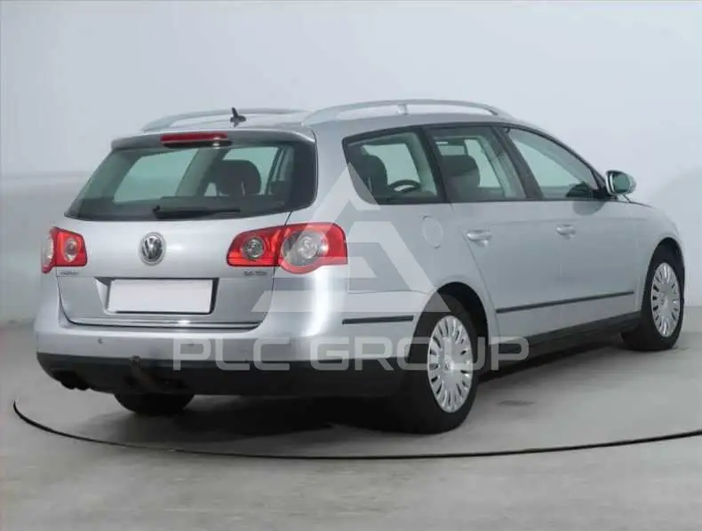 2005 Volkswagen Passat