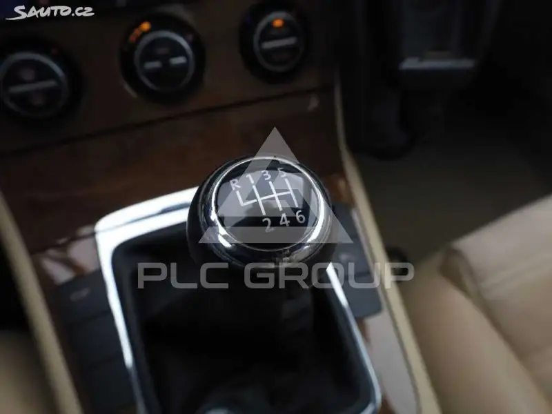 2005 Volkswagen Passat