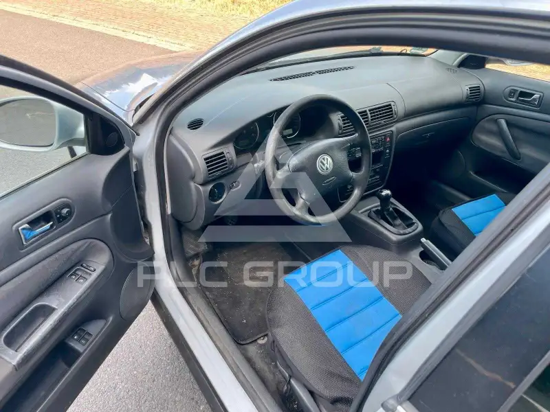 2005 Volkswagen Passat