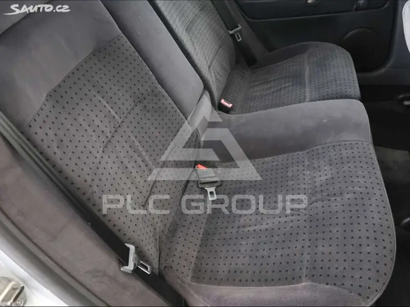 2005 Volkswagen Passat