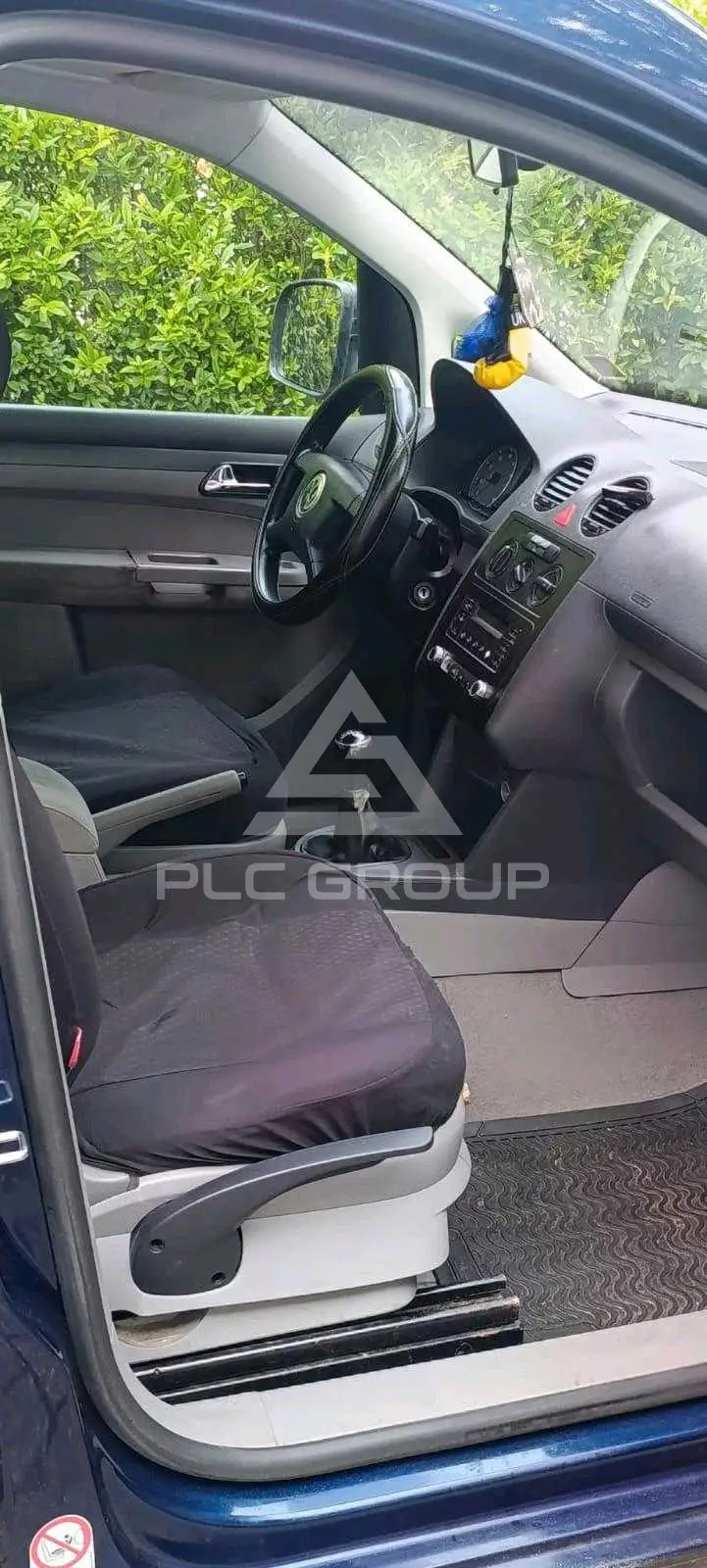 2005 Volkswagen GOLF