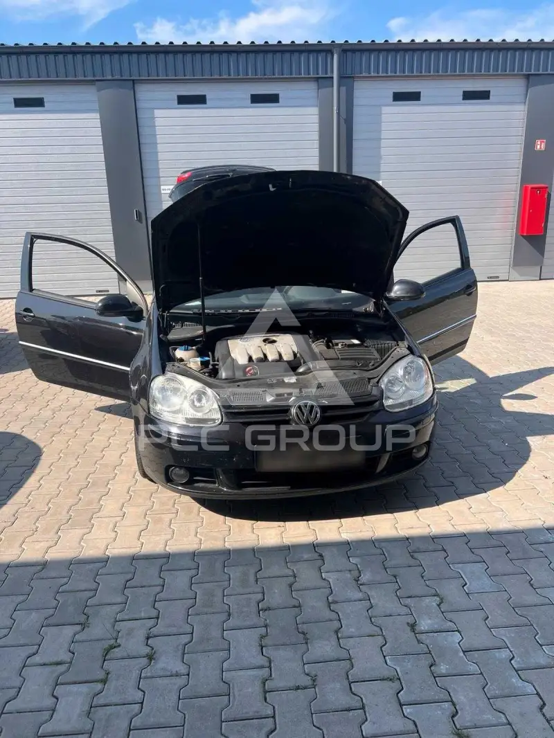 2005 Volkswagen GOLF