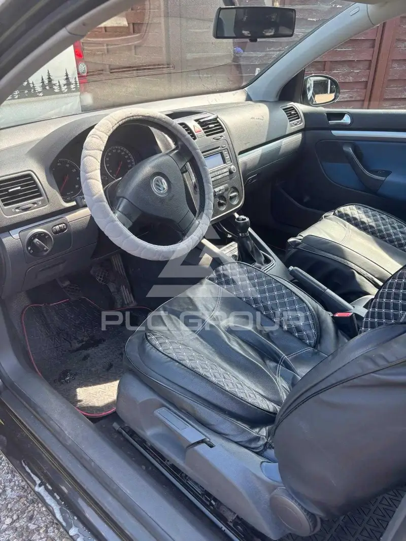 2005 Volkswagen GOLF