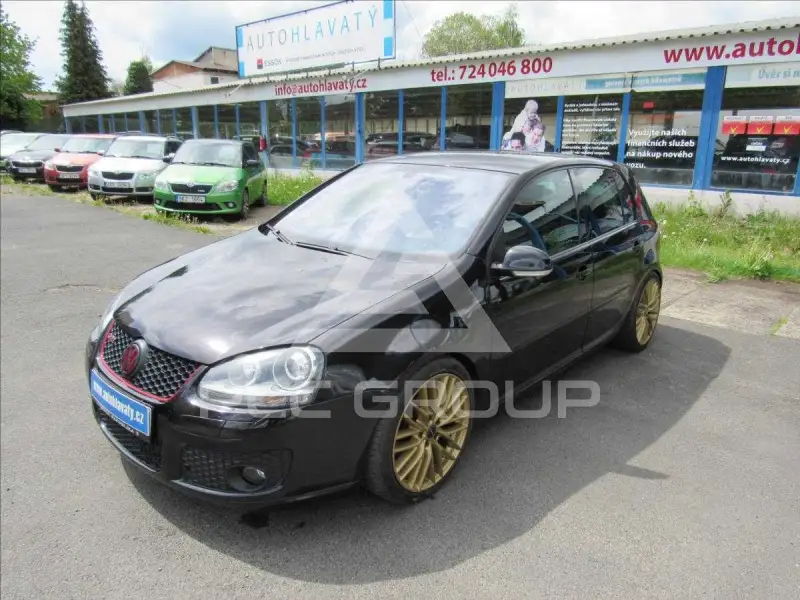 2005 Volkswagen GOLF