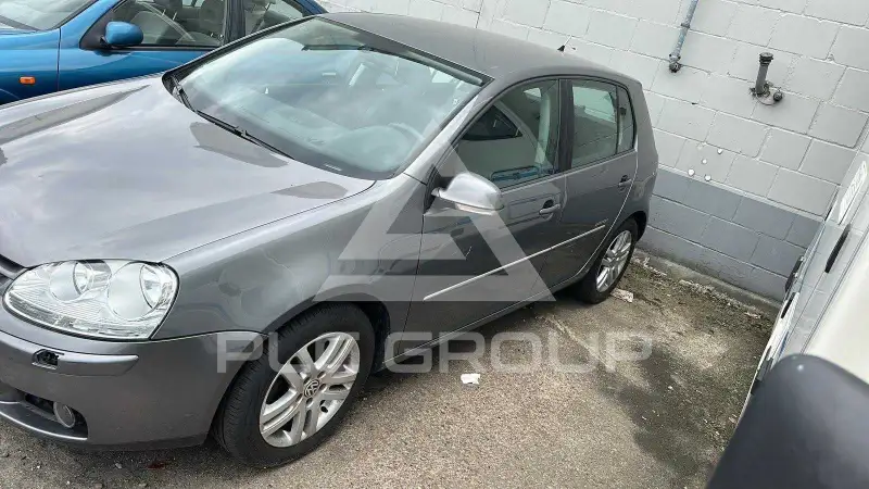 2005 Volkswagen GOLF