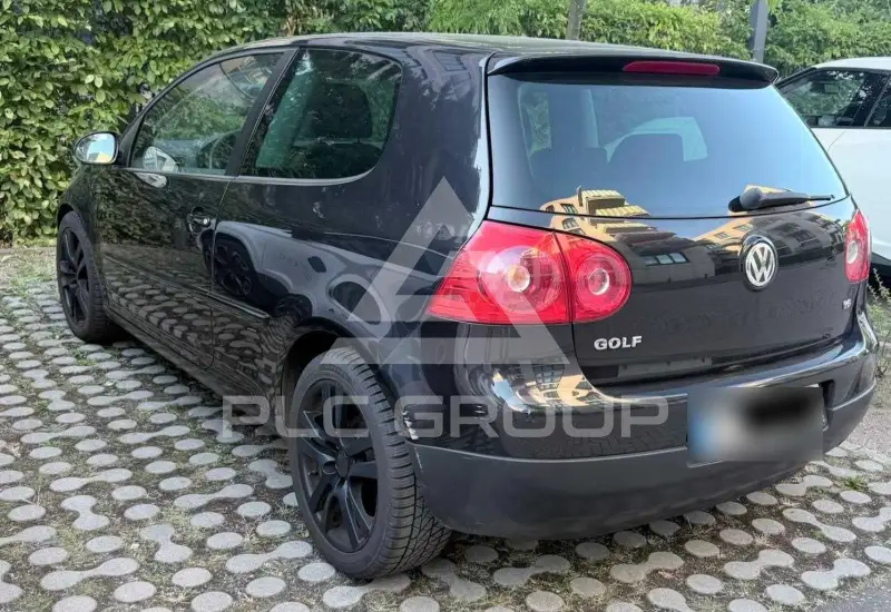 2005 Volkswagen GOLF