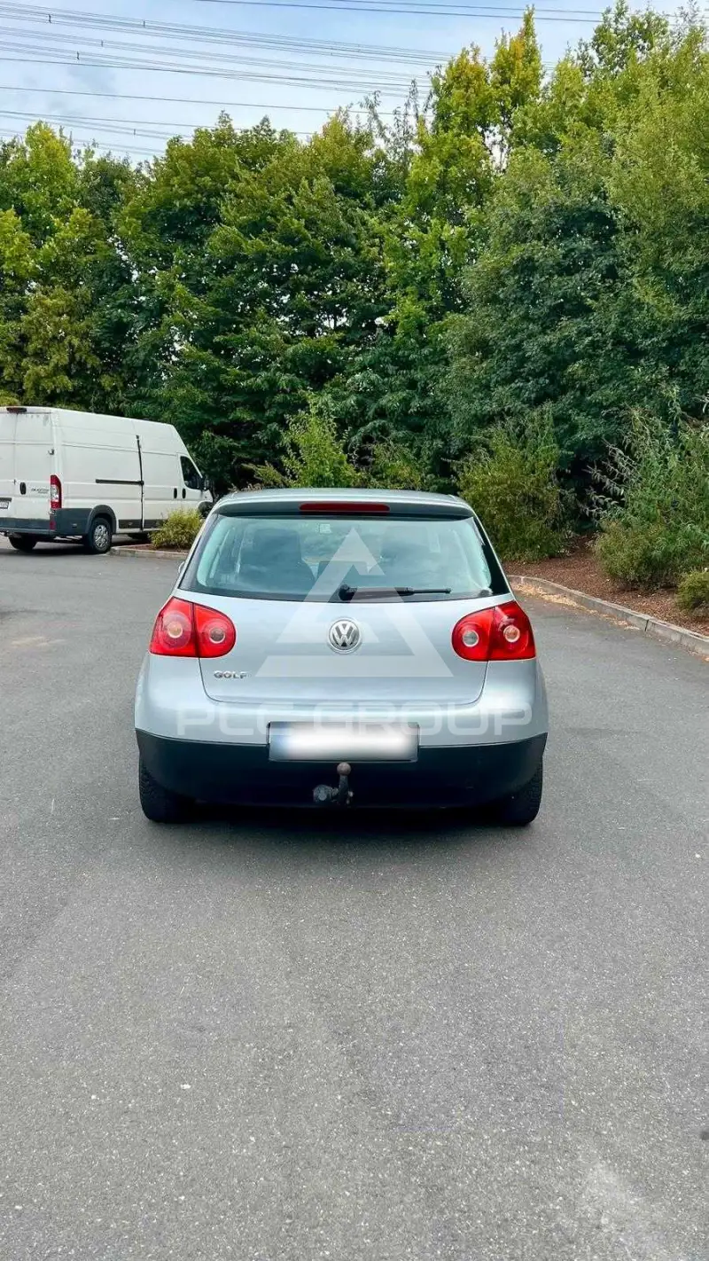 2005 Volkswagen GOLF