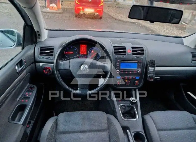 2005 Volkswagen GOLF