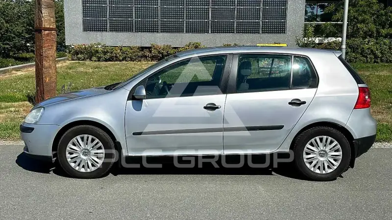 2005 Volkswagen GOLF