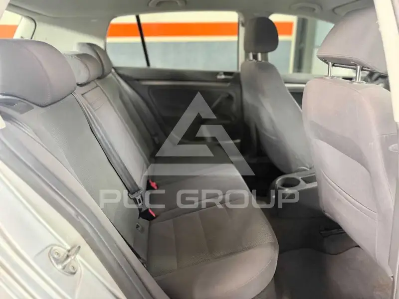2005 Volkswagen GOLF