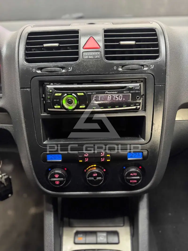 2005 Volkswagen GOLF