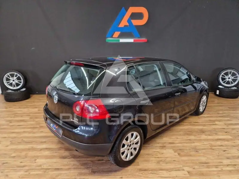 2005 Volkswagen GOLF