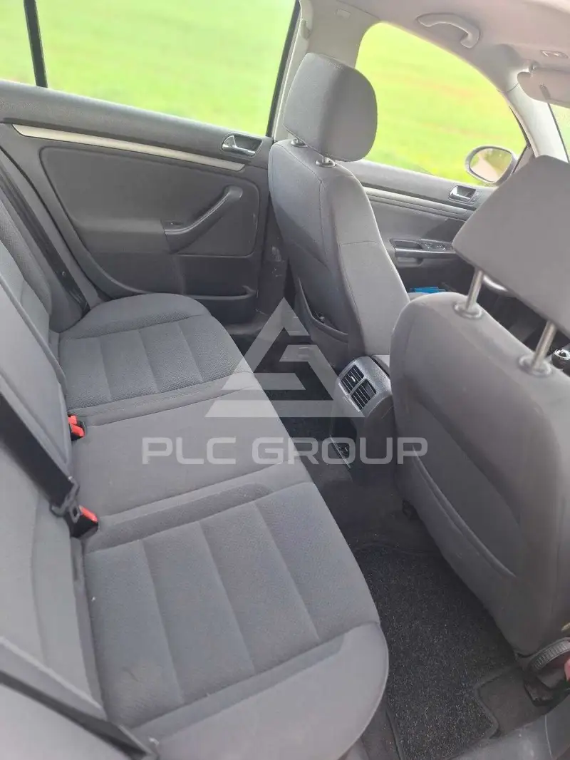2005 Volkswagen GOLF