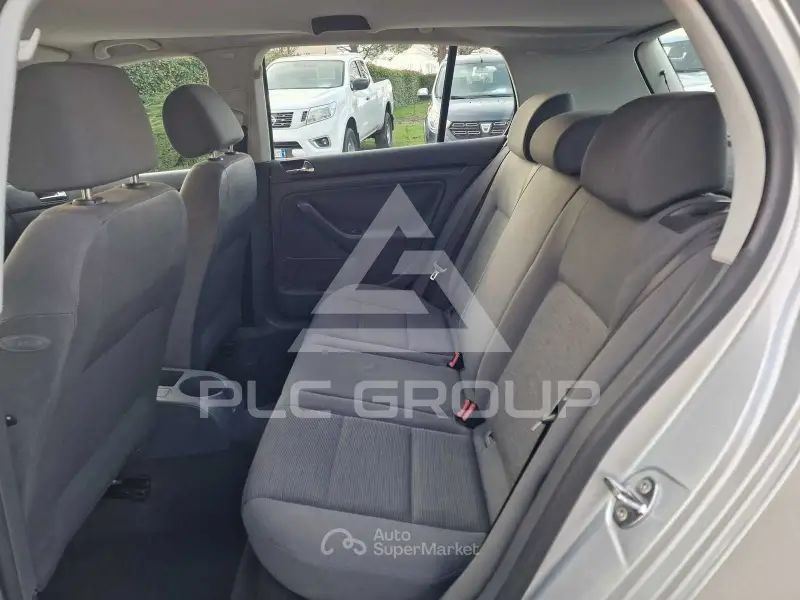 2005 Volkswagen GOLF