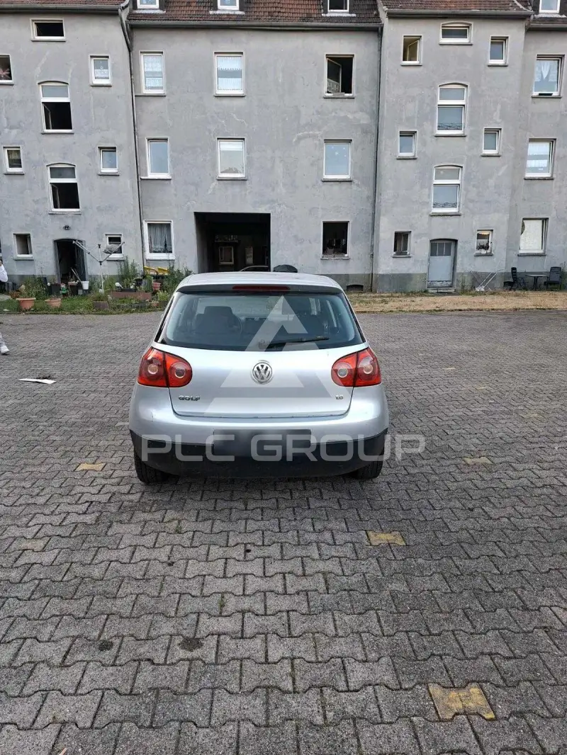 2005 Volkswagen GOLF
