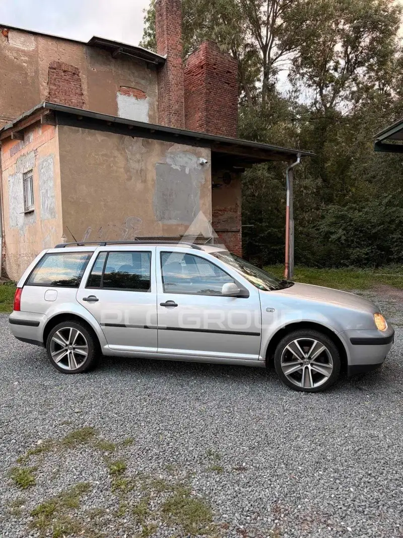 2005 Volkswagen GOLF