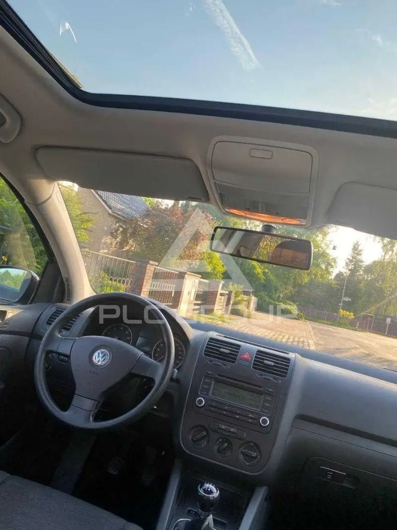 2005 Volkswagen GOLF