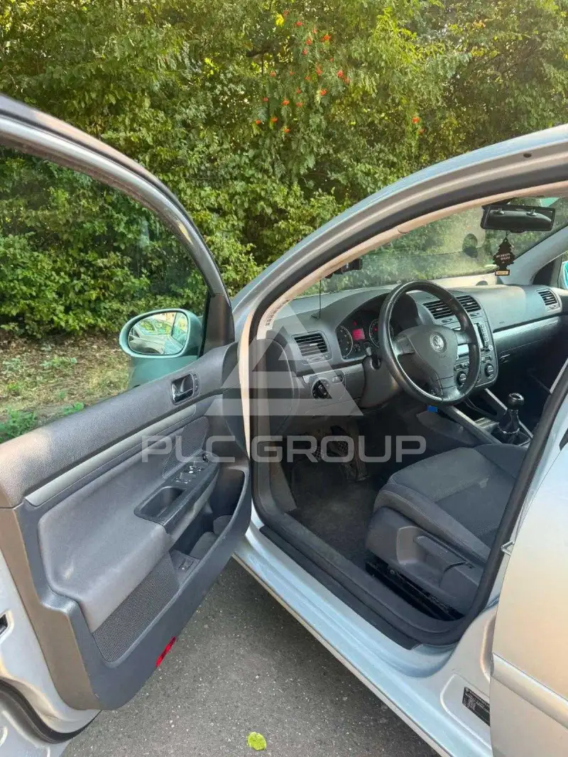 2005 Volkswagen GOLF