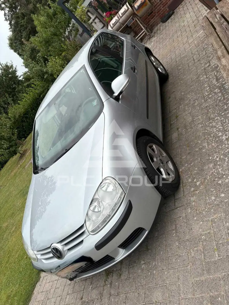 2005 Volkswagen GOLF