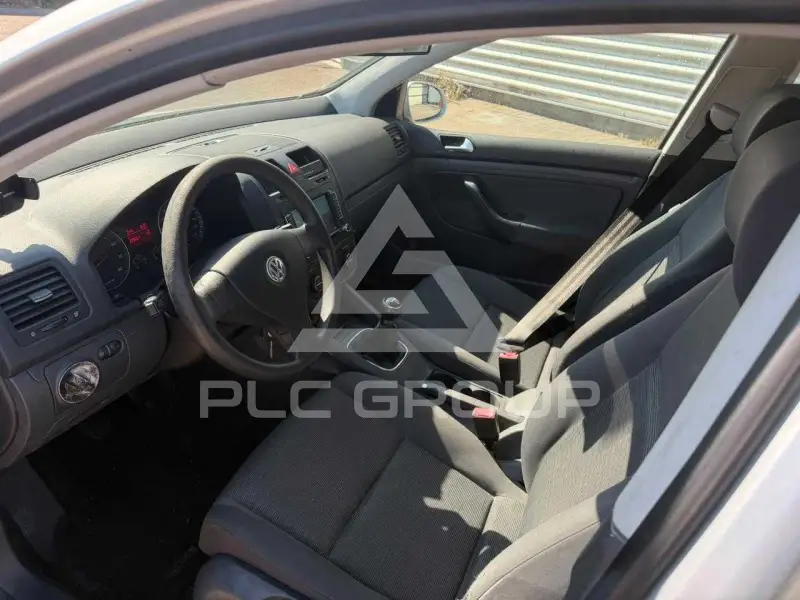 2005 Volkswagen GOLF