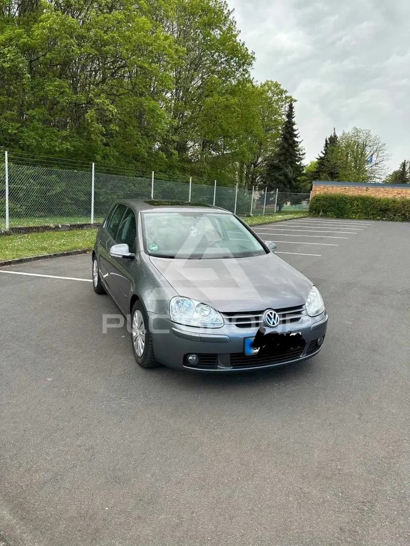 2005 Volkswagen GOLF