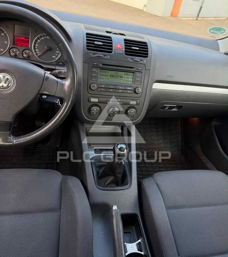2005 Volkswagen GOLF