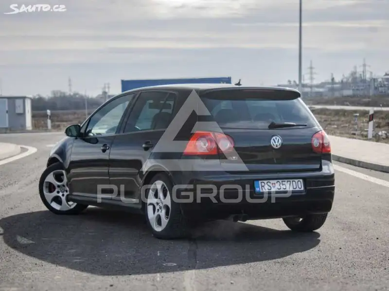 2005 Volkswagen GOLF