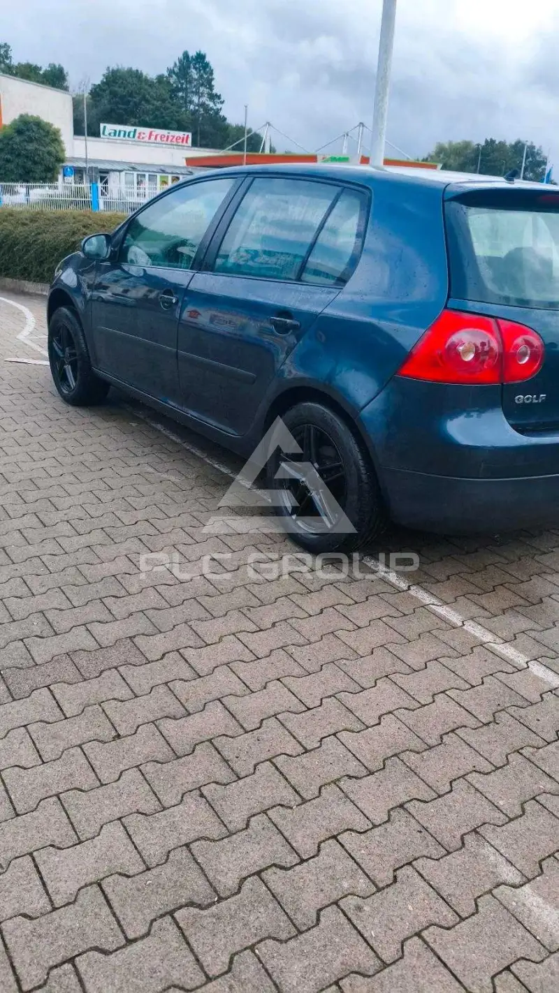 2005 Volkswagen GOLF