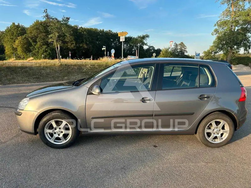 2005 Volkswagen GOLF