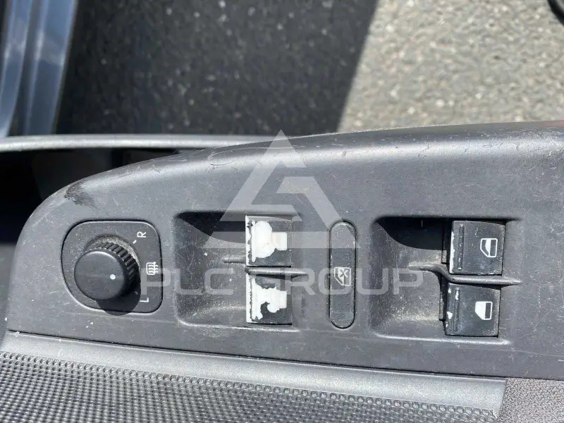 2005 Volkswagen GOLF