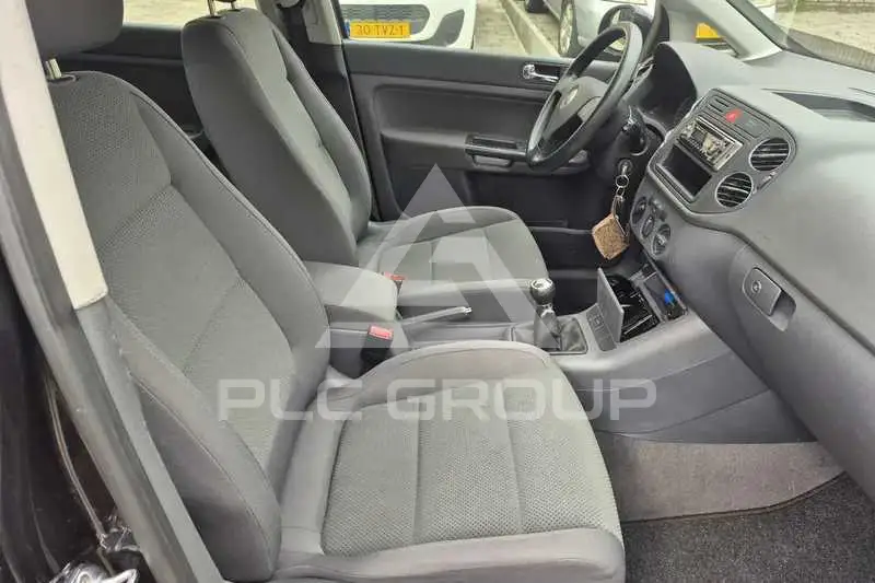 2005 Volkswagen GOLF
