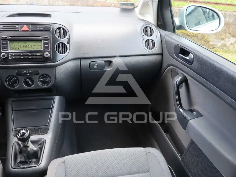 2005 Volkswagen GOLF