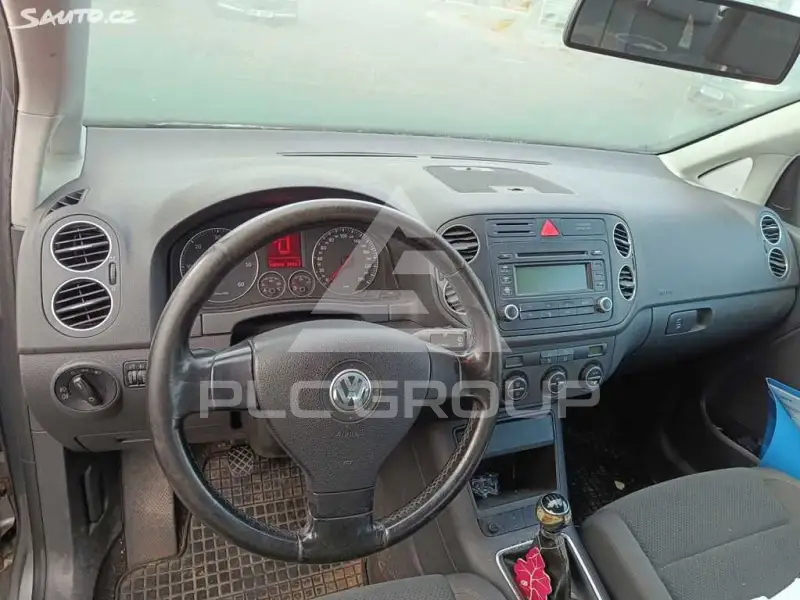 2005 Volkswagen GOLF