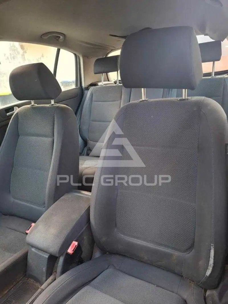 2005 Volkswagen GOLF