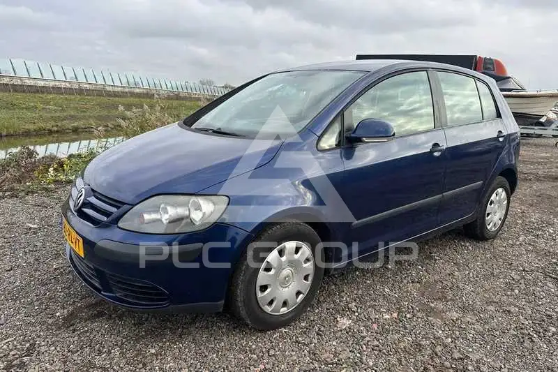 2005 Volkswagen GOLF